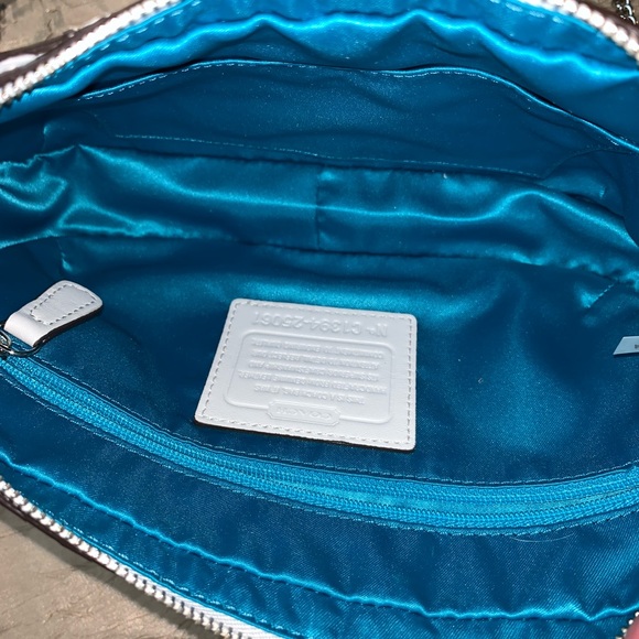 Coach python crossbody - Picture 3 of 9